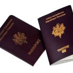 ancien et nouveau passeport français