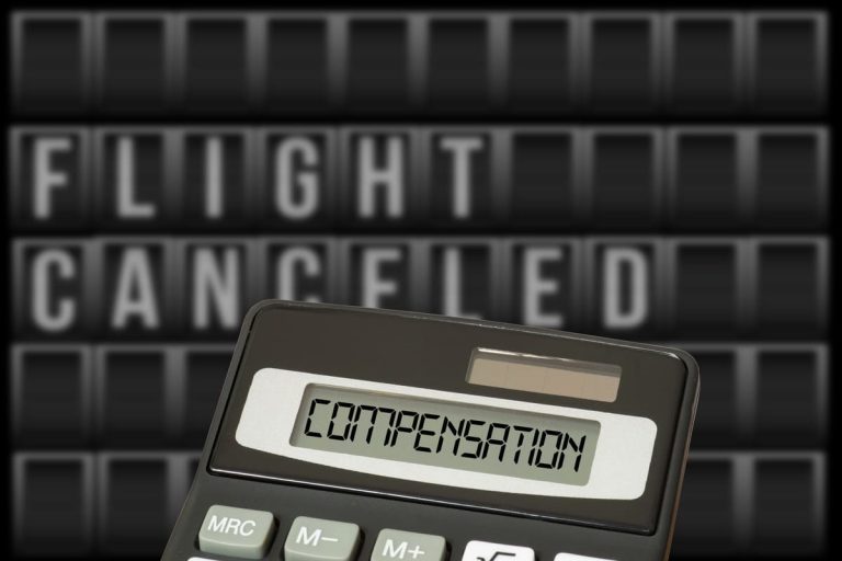 Calculateur de compensation devant un affichage de vol annulé